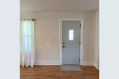 1327 W 9th Street, Lorain, OH 44052 - Photo 10