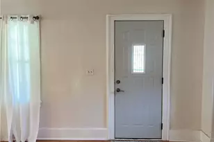1327 W 9th St, Lorain, OH 44052 - Photo 10