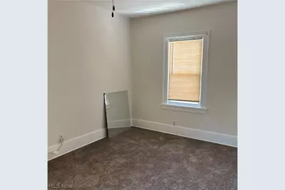 1327 W 9th Street, Lorain, OH 44052 - Photo 26