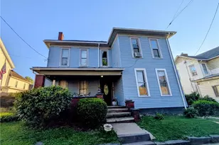 306 10th St, Wellsville, OH 43968 - Photo 2