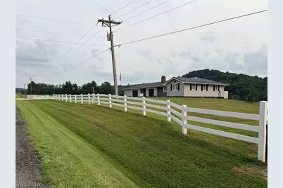 15103 State Route 258 SW, Newcomerstown, OH 43832 - Photo 2