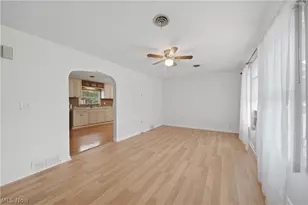 3121 3rd St SE, Canton, OH 44707 - Photo 8