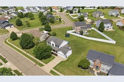 2623 Captens Street NE, Canton, OH 44721 - Photo 38