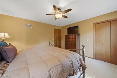 7855 Hearthstone Avenue NW, North Canton, OH 44720 - Photo 30