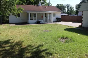 654 Poplar St, Elyria, OH 44035 - Photo 24
