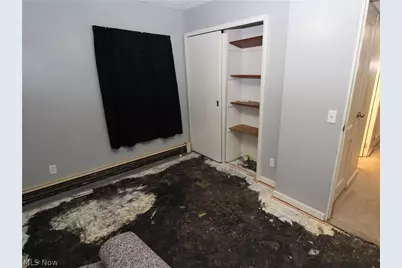 654 Poplar Street, Elyria, OH 44035 - Photo 12
