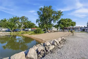 7420 E Bayshore Rd, Marblehead, OH 43440 - Photo 26