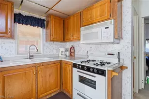 7420 E Bayshore Rd, Marblehead, OH 43440 - Photo 14