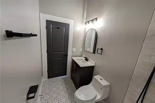 2900 York Ave, Loveland, OH 44113 - Photo 12
