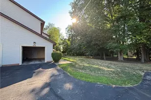 7272 Village Dr, Concord Twp, OH 44060 - Photo 48