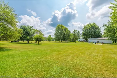 33640 Brokaw Road, Columbia Station, OH 44028 - Photo 44