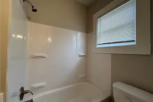 11125 Forest Ave, Loveland, OH 44104 - Photo 8
