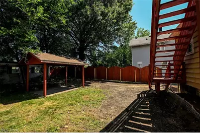537 E Buchtel Avenue, Akron, OH 44304 - Photo 10