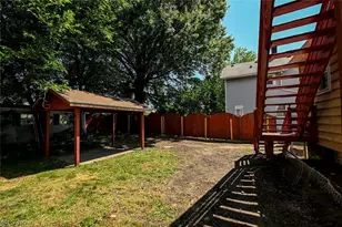 537 E Buchtel Ave, Akron, OH 44304 - Photo 10