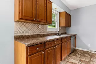 490 Cedarhurst Dr, Zanesville, OH 43701 - Photo 26