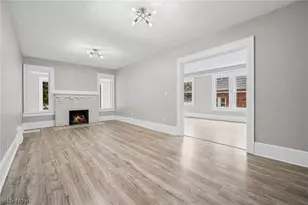 1376 Goodyear Blvd, Akron, OH 44305 - Photo 8