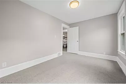 1376 Goodyear Boulevard, Akron, OH 44305 - Photo 24