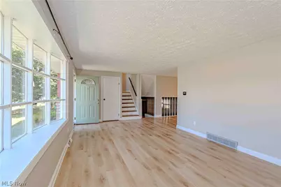 932 Richards Drive, Louisville, OH 44641 - Photo 16