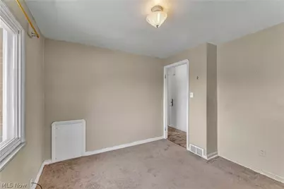 14326 Lakewood Heights Boulevard, Oakwood, OH 44107 - Photo 10