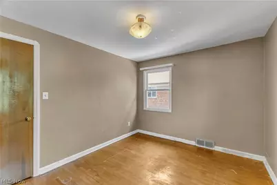 14326 Lakewood Heights Boulevard, Oakwood, OH 44107 - Photo 12