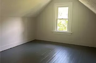 2206 25th St SW, Akron, OH 44314 - Photo 18