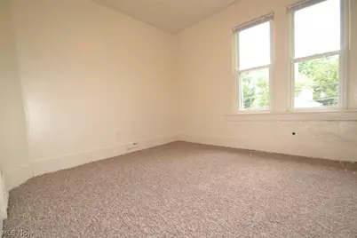 514 Brown Street, Akron, OH 44311 - Photo 14