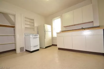 514 Brown Street, Akron, OH 44311 - Photo 10