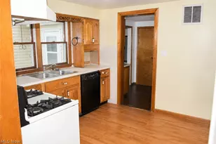 6517 Lear Nagle Rd, North Ridgeville, OH 44039 - Photo 8
