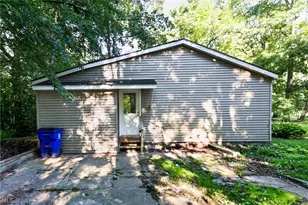 2686 Mennonite Rd, Mantua, OH 44255 - Photo 20