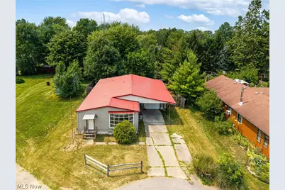 465 Stallion Court, LaGrange, OH 44050 - Photo 2