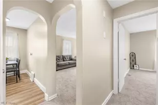 143 Conrad St, Barberton, OH 44203 - Photo 8
