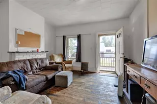 1522 E 47th St, Loveland, OH 44103 - Photo 2