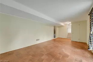 4880 Maple Hill Dr, Green Hills, OH 44131 - Photo 12