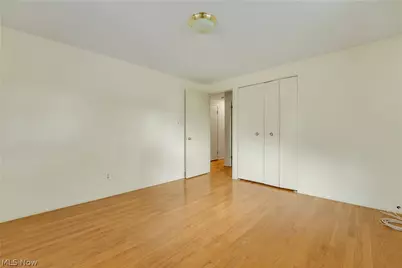 4880 Maple Hill Drive, Green Hills, OH 44131 - Photo 20