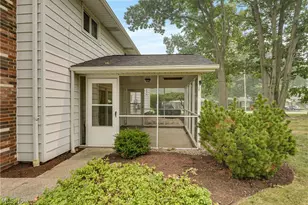 4880 Maple Hill Dr, Green Hills, OH 44131 - Photo 28