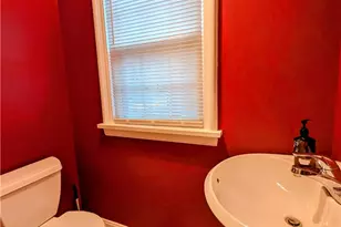 19219 Lomond Blvd, Huber Heights, OH 44122 - Photo 6