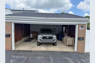 2143 Greenway Drive, Uniontown, OH 44685 - Photo 24