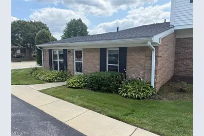 2143 Greenway Drive, Uniontown, OH 44685 - Photo 2