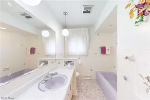401 Linduff Ave, Steubenville, OH 43952 - Photo 16