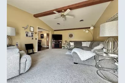 1327 Huntington Court, Boardman, OH 44512 - Photo 6