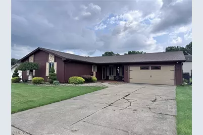 1327 Huntington Court, Boardman, OH 44512 - Photo 1
