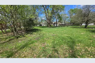1037 Novak Road, Grafton, OH 44044 - Photo 2