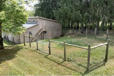 3090 Sourek Road, Akron, OH 44333 - Photo 4