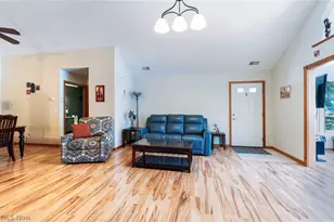 504 Timberline Dr, Columbiana, OH 44408 - Photo 8