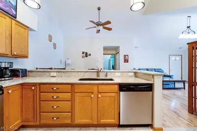 504 Timberline Drive #504, Columbiana, OH 44408 - Photo 14