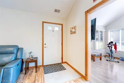 504 Timberline Drive #504, Columbiana, OH 44408 - Photo 4