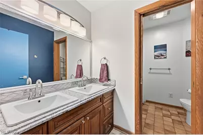 2170 Dow Drive, Akron, OH 44313 - Photo 30