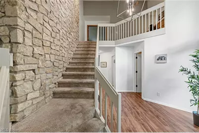 2170 Dow Drive, Akron, OH 44313 - Photo 6