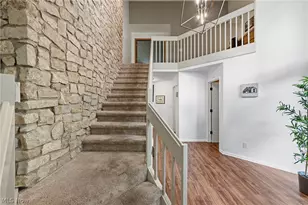 2170 Dow Dr, Akron, OH 44313 - Photo 6