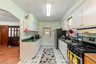 7999 Wadsworth Rd, Wadsworth, OH 44281 - Photo 18